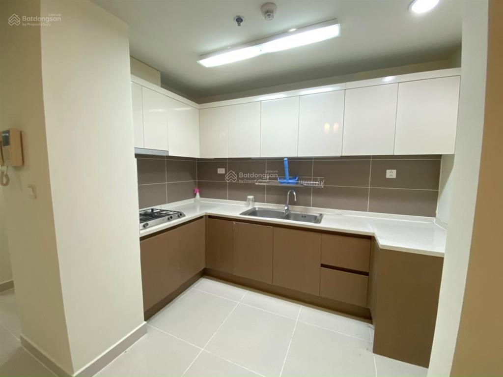 Cho thuê căn góc 3pn 106m2  chỉ 9.5tr/tháng  chung cư the eastern  299 liên phường, q9 cũ