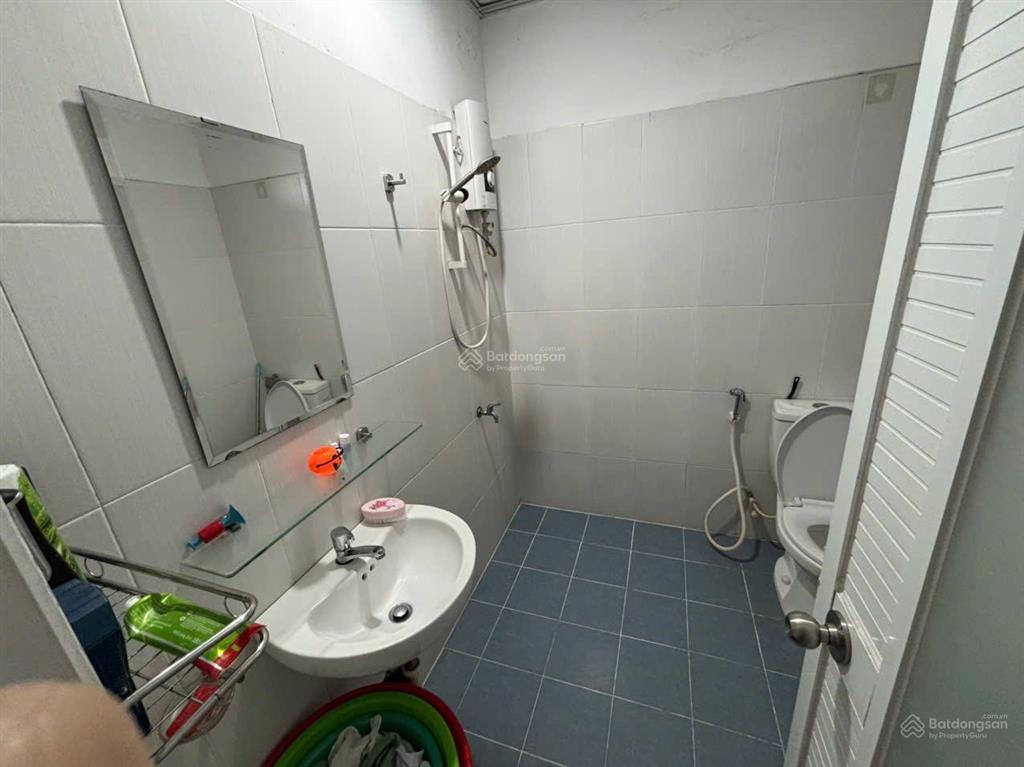 Căn hộ 2pn  có ban công  chỉ 2,99 tỷ chung cư phố đông  70m2  full nội thất  đường liên phường