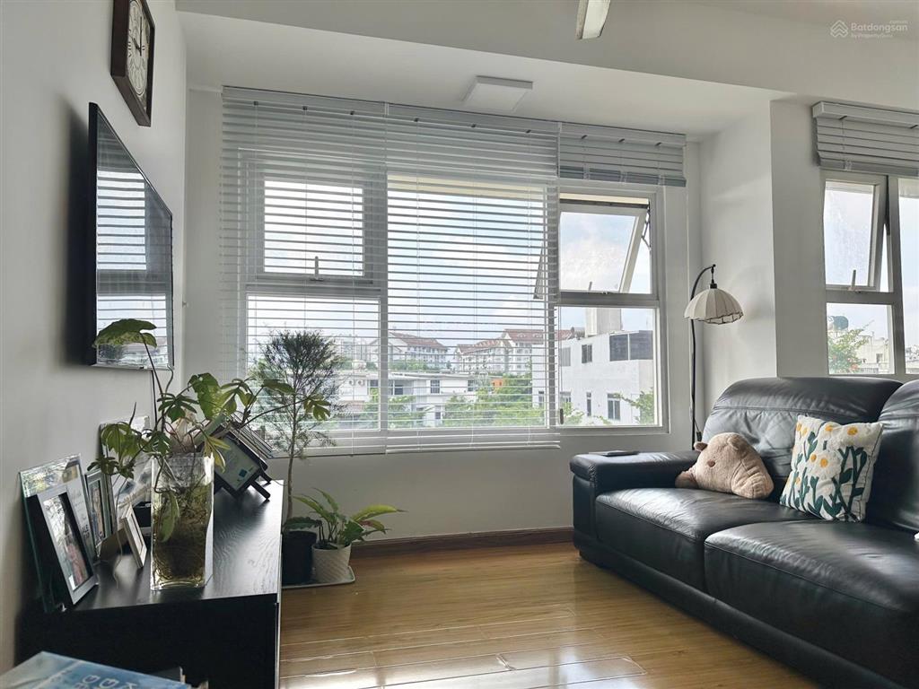 Cho thuê căn hộ 2pn 2wc chỉ 8.5tr/th chung cư fuji residence khu nam long  full nội thất nhà đẹp