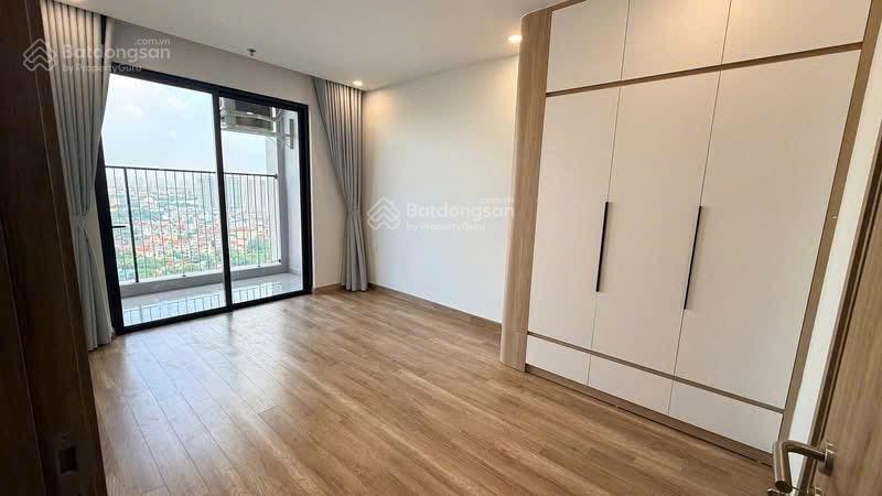 Cho thuê 3 phòng ngủ 100m2 full đồ tại the wisteria ngay cạnh đại học công nghiệp