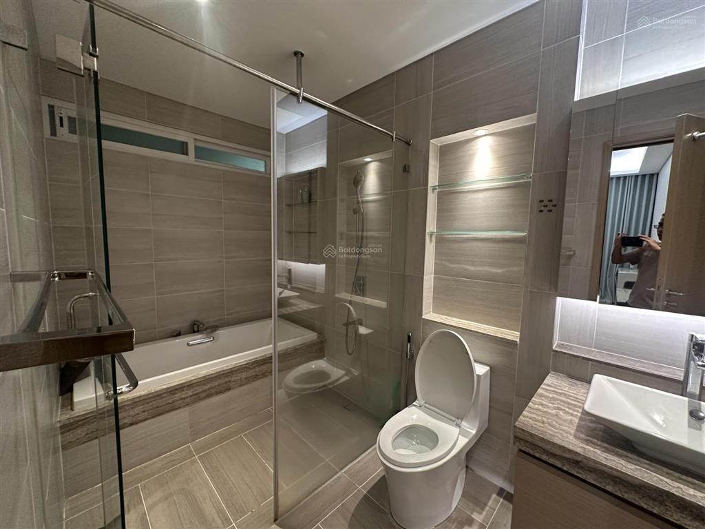Cho thuê 2pn sarina sala  nhà trống sẵn  32 triệu