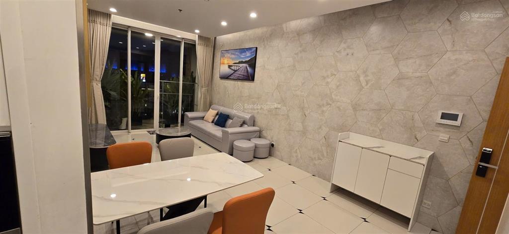 Cho thuê 2pn sarimi sala  căn góc  92m2  30 triệu  nhà trống sẵn