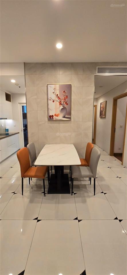 Cho thuê 2pn sarimi sala  căn góc  92m2  30 triệu  nhà trống sẵn
