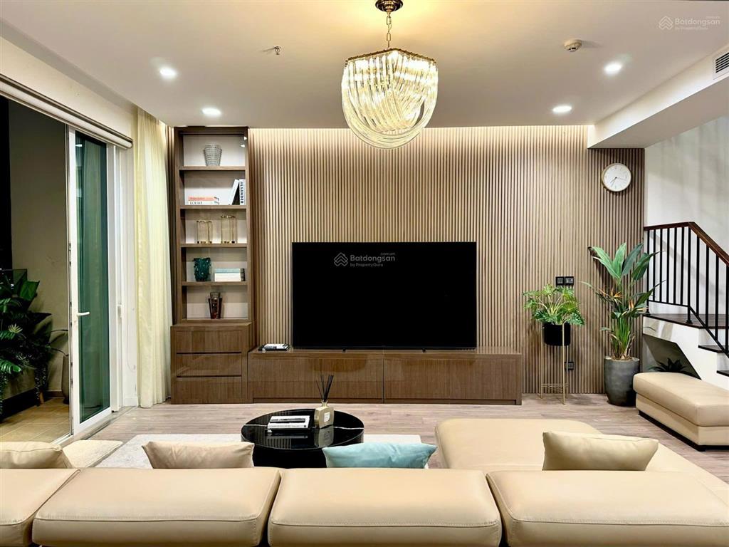 Cho thuê duplex sadora sala 192m