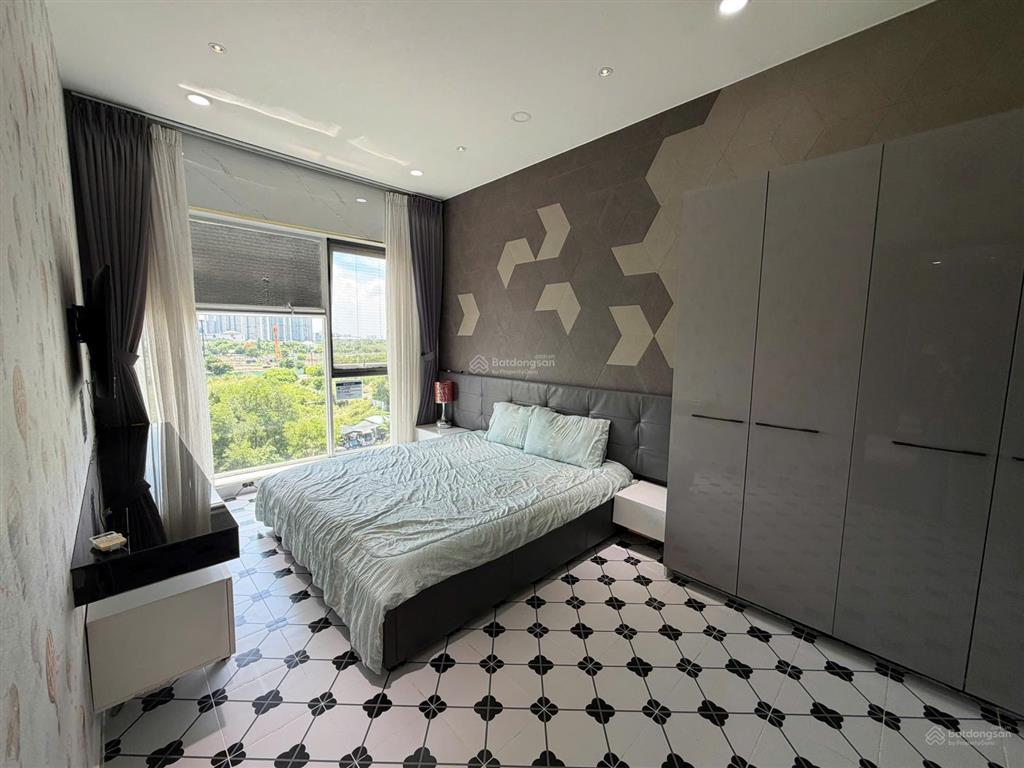 Cho thuê căn hộ lakeview thủ thiêm  3pn 98m  chỉ 31 triệu