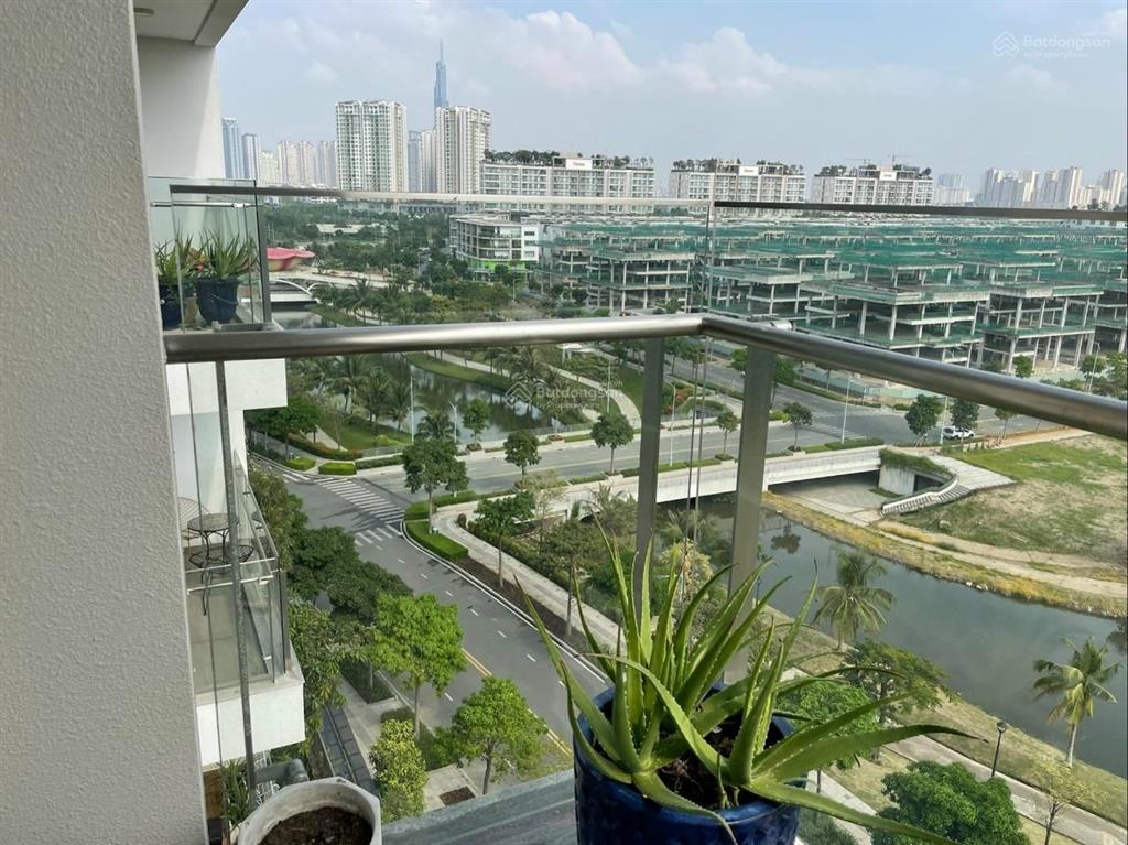Cho thuê 3pn sarica sala view công viên  trống sẵn