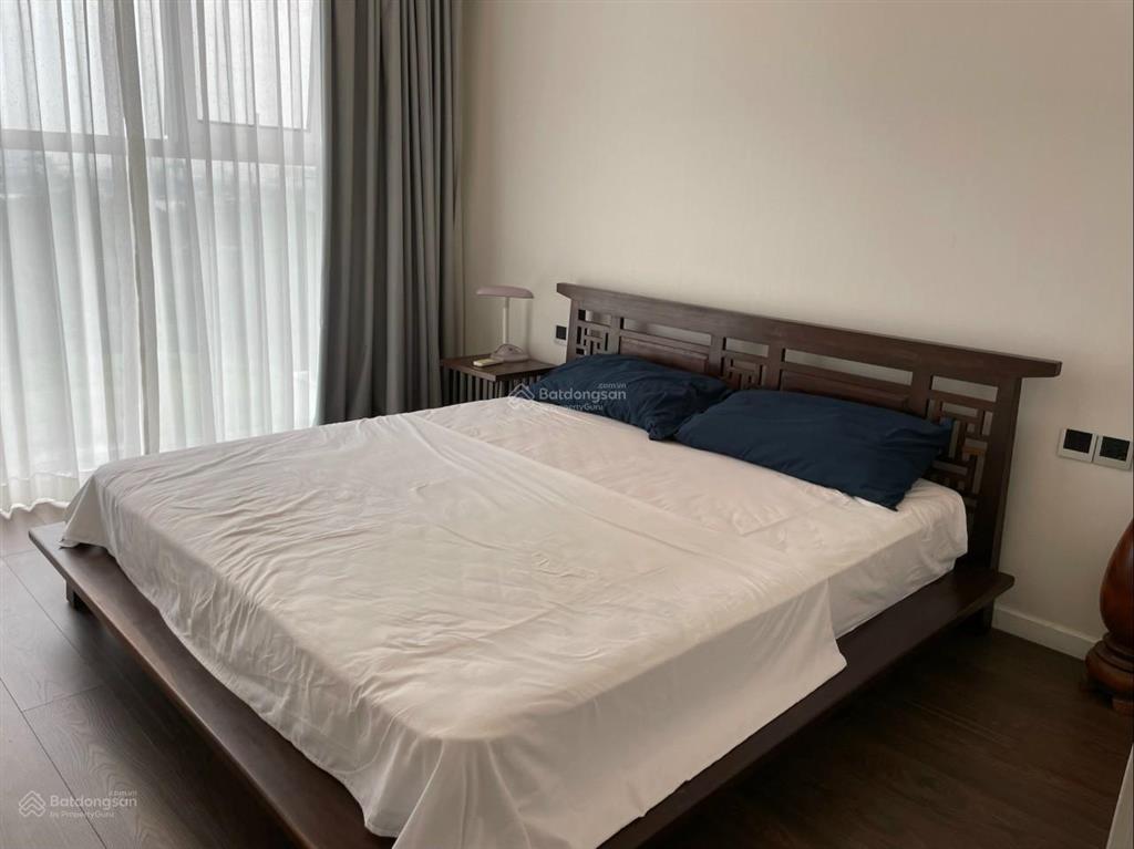 Cho thuê 3pn sarica sala view công viên  trống sẵn