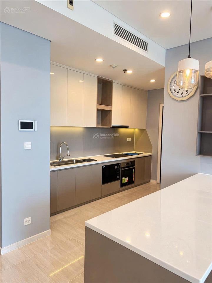 Bán 3pn sadora 120m2 2 ban công  15,9 tỷ  sổ hồng