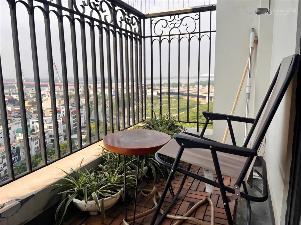 Cần bán gấp căn 3 ngủ 2 vệ sinh sunshine riverside 83m2 full nội thất, có thương lượng