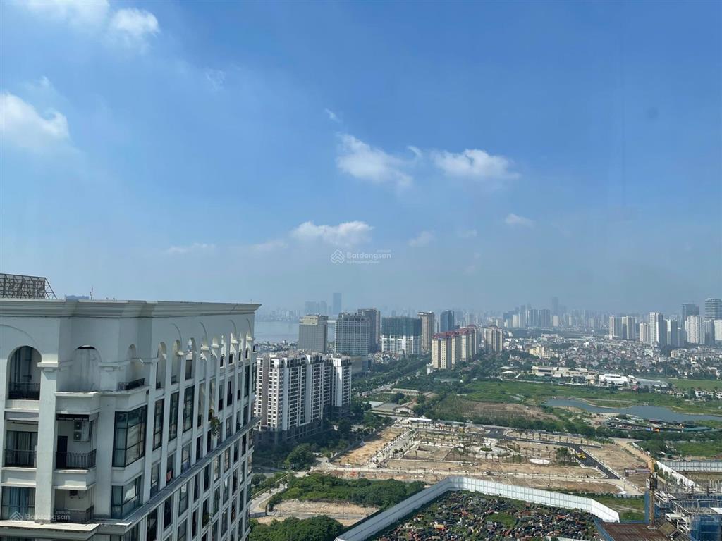 Cần bán penthouse tây hồ giá 100 triệu/m2 có thương lượng