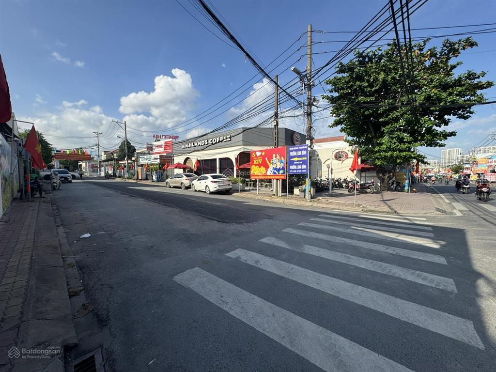 Bán nhà mtkd ngang 6m20cm x28, 40tr/ tháng 335 nguyễn văn tăng, p.long bình, tp. hcm