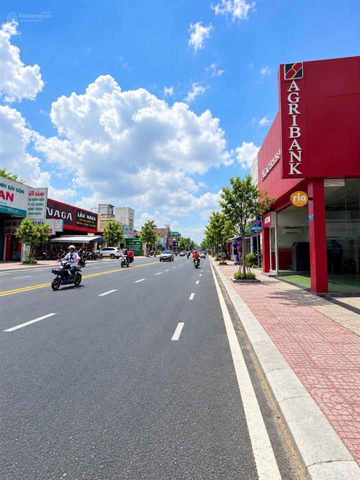 Chính chủ 6.2m x28m ,dòng tiền 40tr/tháng + giá 135tr/m² nguyễn văn tăng, long bình, hồ chí minh.