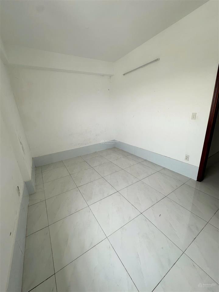 Cho thuê căn góc chung cư cường thuận 2pn  0933 778 ***