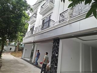 Bán nhà riêng gần đại lộ thăng long cách mỹ đình 30p di chuyển