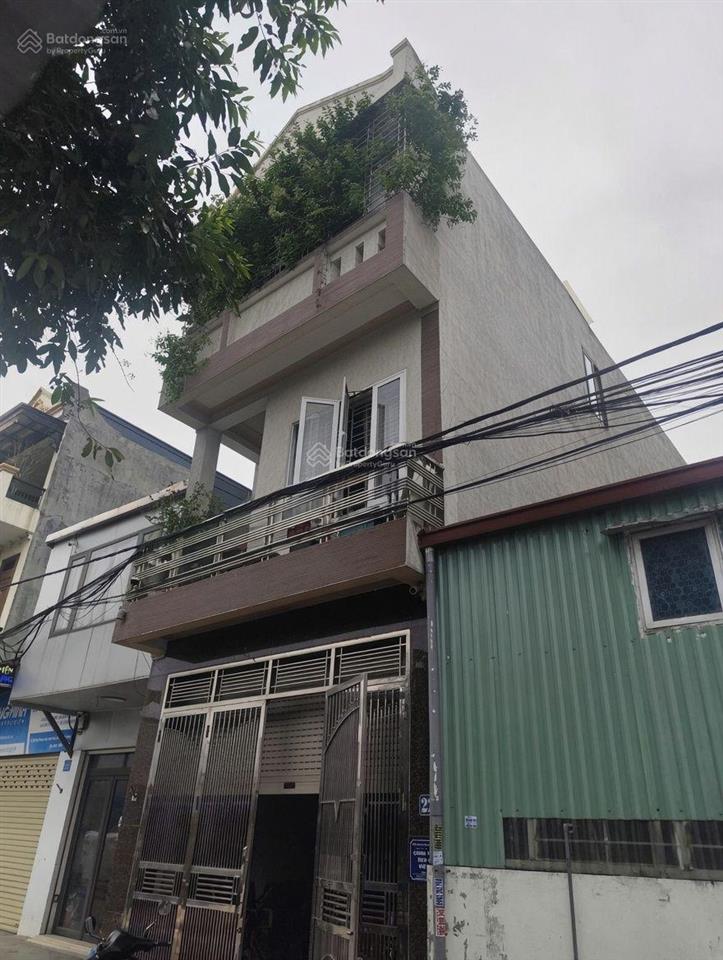 Bán nhà riêng dân xây 3 tầng phương khê, ngõ 7m ô tô đỗ trong nhà