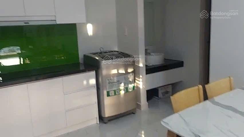 Cho thuê căn 55m2 2pn 1wc full nội thất chỉ 7 triệu, tầng thoáng mát, view không chắn, giá rẻ