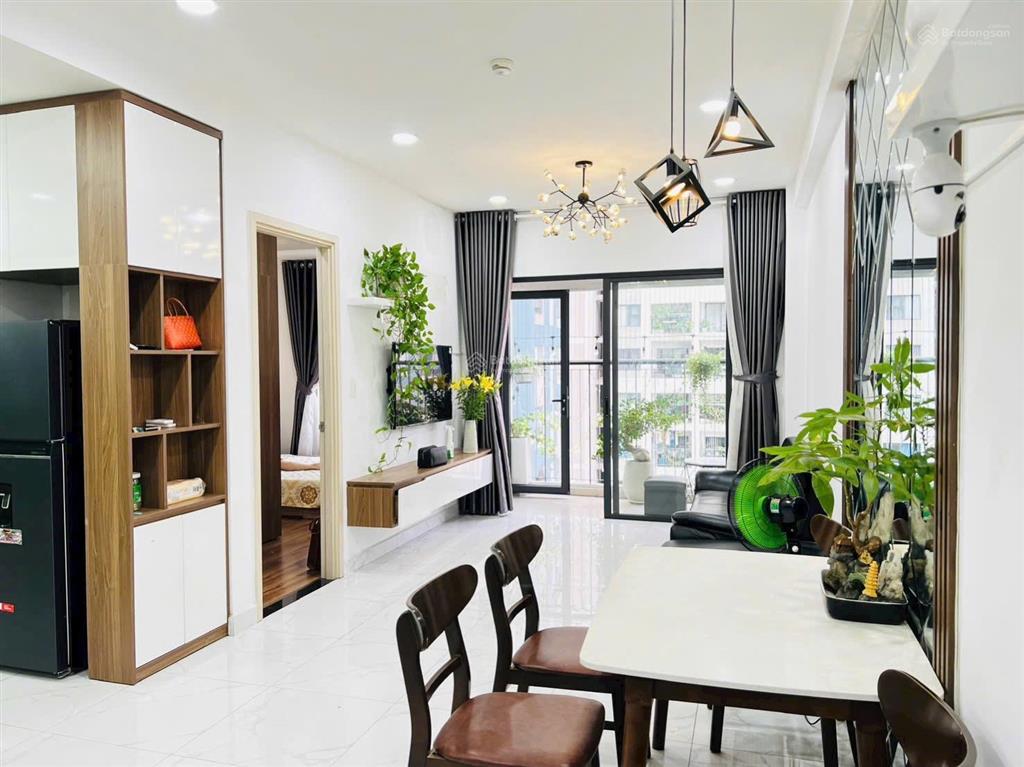 Cho thuê căn hộ charm city 70m2 2pn 2wc full nội thất cao cấp giá 8 triệu, nhà mới view đẹp, ở ngay