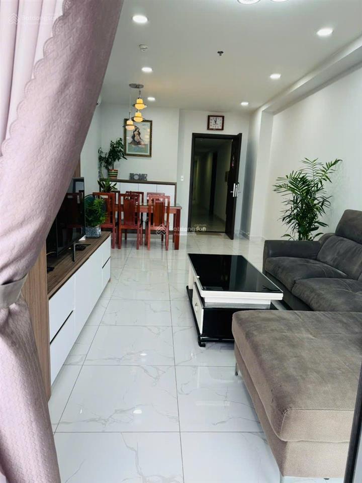 Chính chủ cho thuê ch 3pn 3wc full nội thất cao cấp không thiếu gì tầng đẹp cao vừa thoáng mát rộng