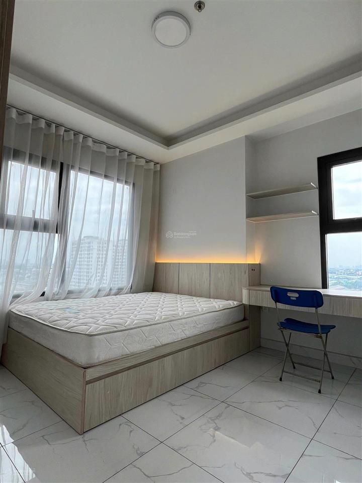 Cho thuê căn hộ charm city 3pn full nội thất không thiếu gì, nhà sẵn ở ngay, view thoáng mát