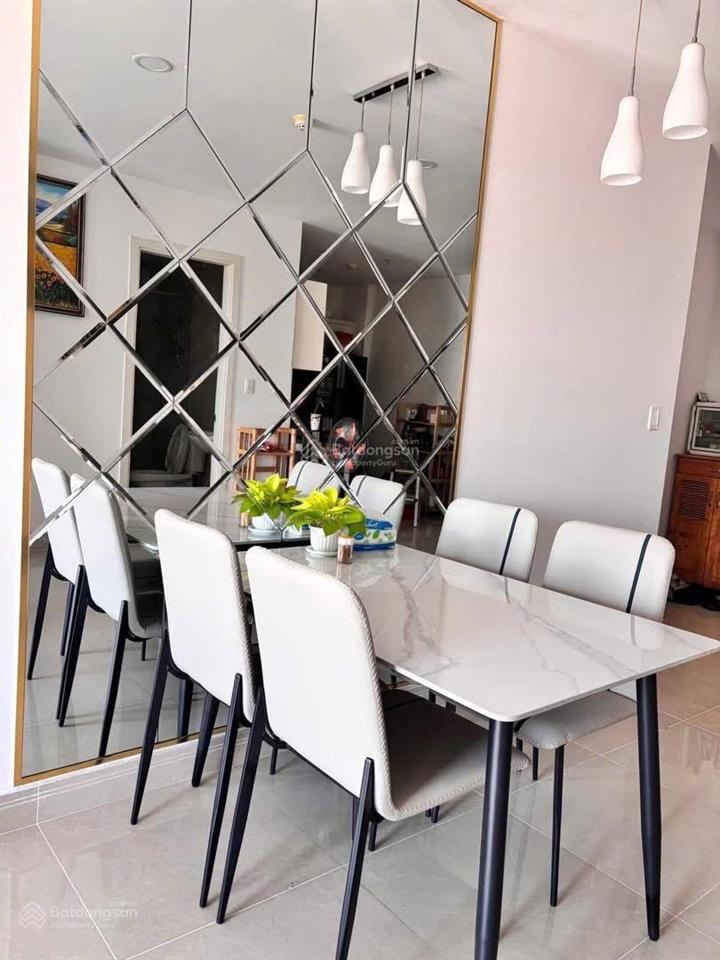 Cực hiếm, chủ cần cho thuê ngay giảm giá căn 3pn 92m2 full nội thất chỉ 8 triệu, xem nhà cọc ngay