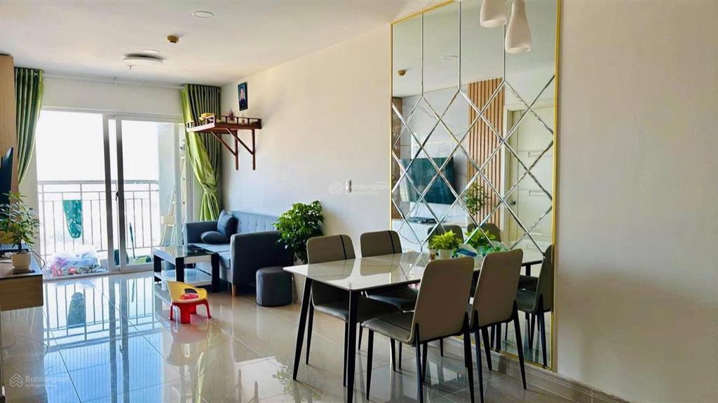 Cực hiếm, chủ cần cho thuê ngay giảm giá căn 3pn 92m2 full nội thất chỉ 8 triệu, xem nhà cọc ngay