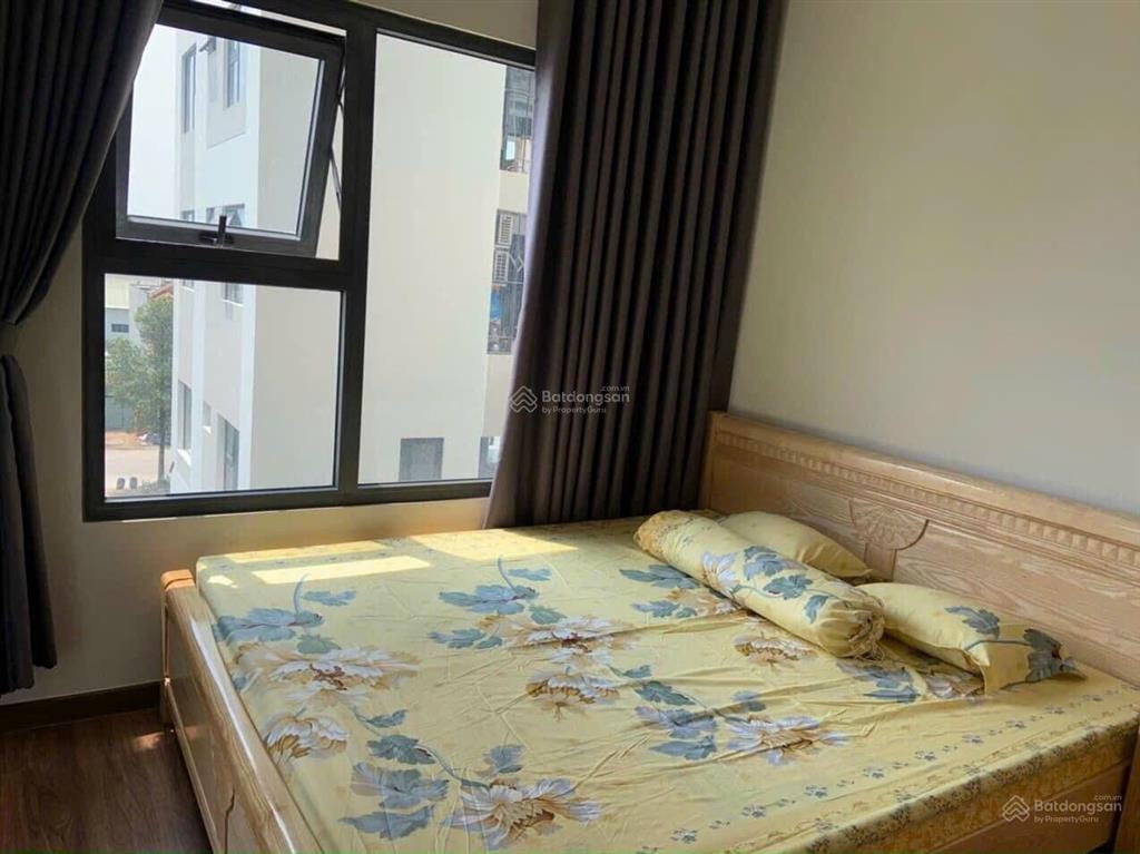Cho thuê căn hộ 70m², 2pn, 2wc, tầng thấp, full nội thất, ban công thoáng, nhà đẹp, dọn vào ở ngay