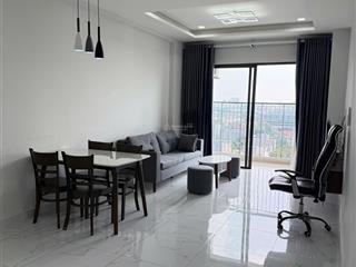 Cho thuê căn hộ charm city dĩ an, 3pn 2wc full nội thất giá 10tr/ tháng, ở ngay, view landmark
