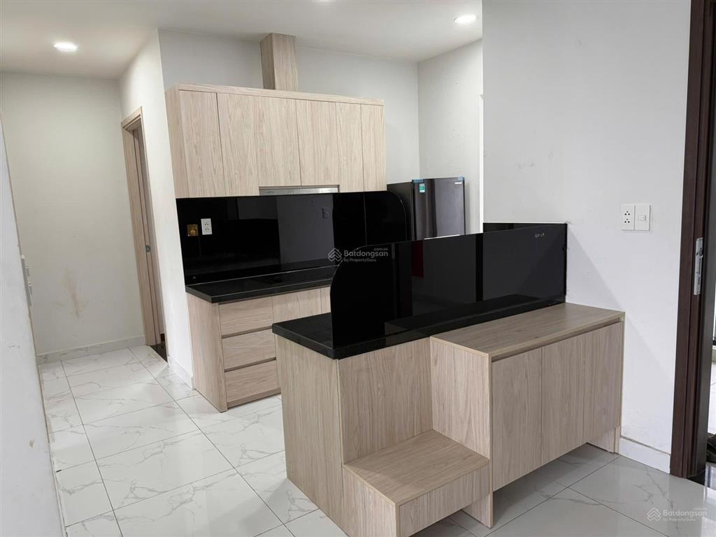 Cho thuê căn hộ charm city dĩ an, 3pn 2wc full nội thất giá 10tr/ tháng, ở ngay, view landmark