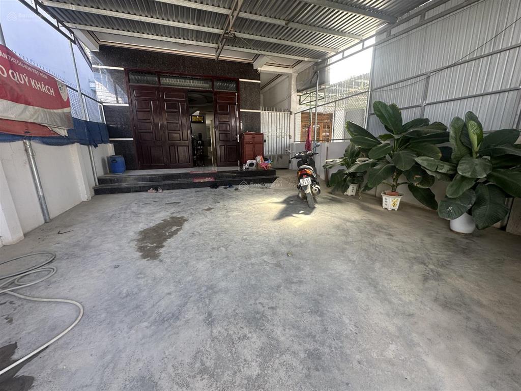 Mtkd lê đình thu, tx ninh hoà 279m2(6.6x42m) 2 tầng đúc btct 4 pn nt đầy đủ gần bv ninh hoà