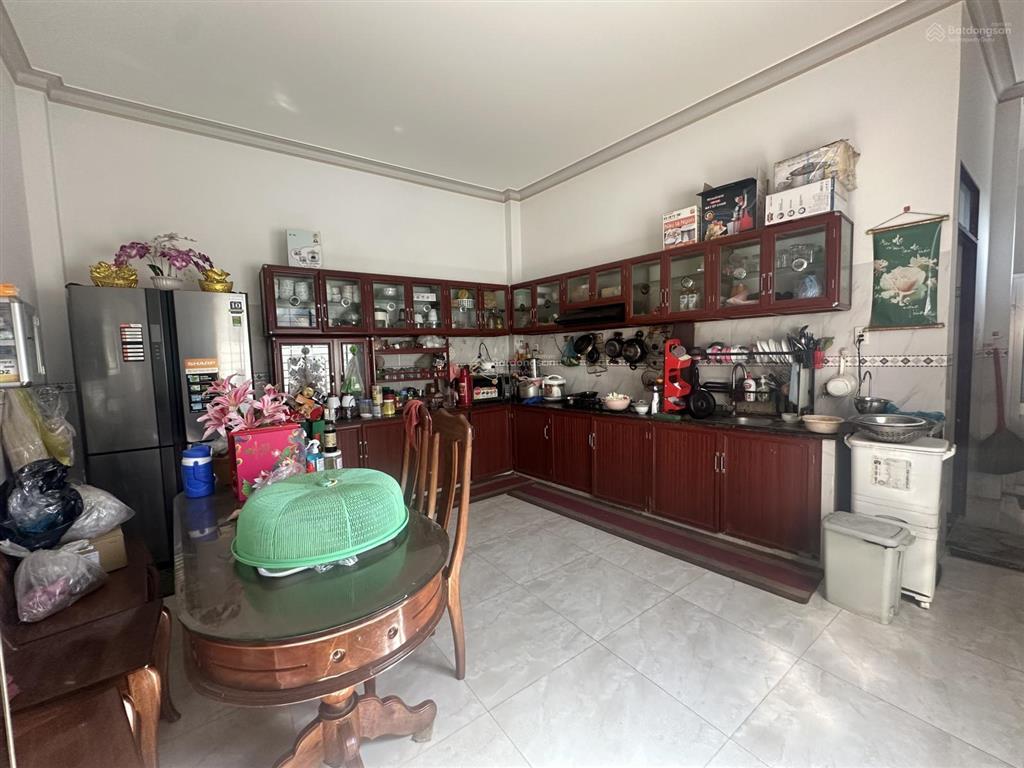 Mtkd lê đình thu, tx ninh hoà 279m2(6.6x42m) 2 tầng đúc btct 4 pn nt đầy đủ gần bv ninh hoà