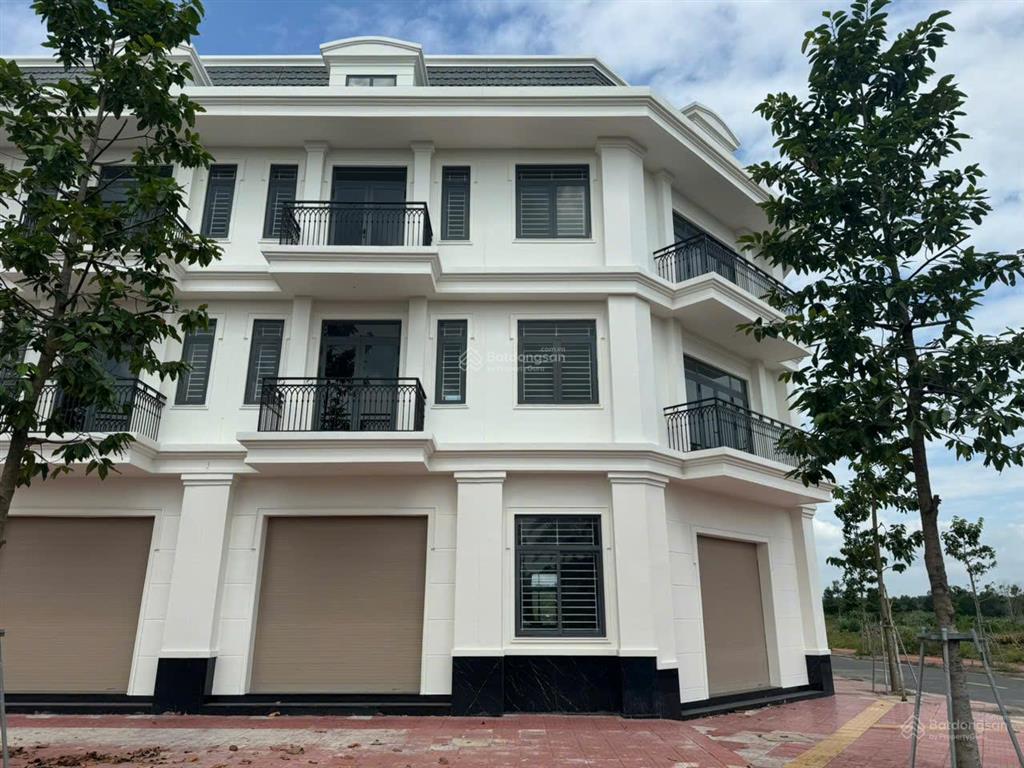 Hàng ngộp tại dự án mega city 2. giá hợp lý đường 13m.  0937 352 ***