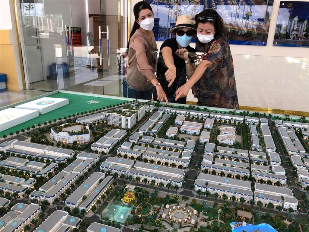 Đất nền cách sân bay long thành 2.5km, thổ cư 100%, ocb cho vay 70%, ck 1015 chỉ sjc