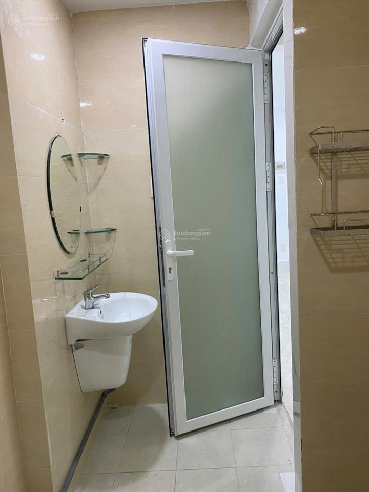 Chính chủ cần bán gấp tòa nhà số 1a thạch thị thanh, phường tân định, quận 1.  0989 170 ***