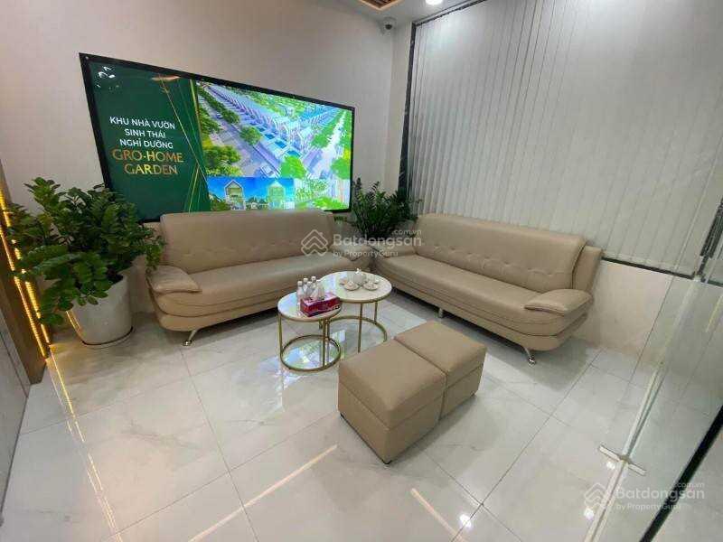 Cho thuê nhà sd 300m2 mặt tiền đường trần nhật duật, phường tân định, quận 1