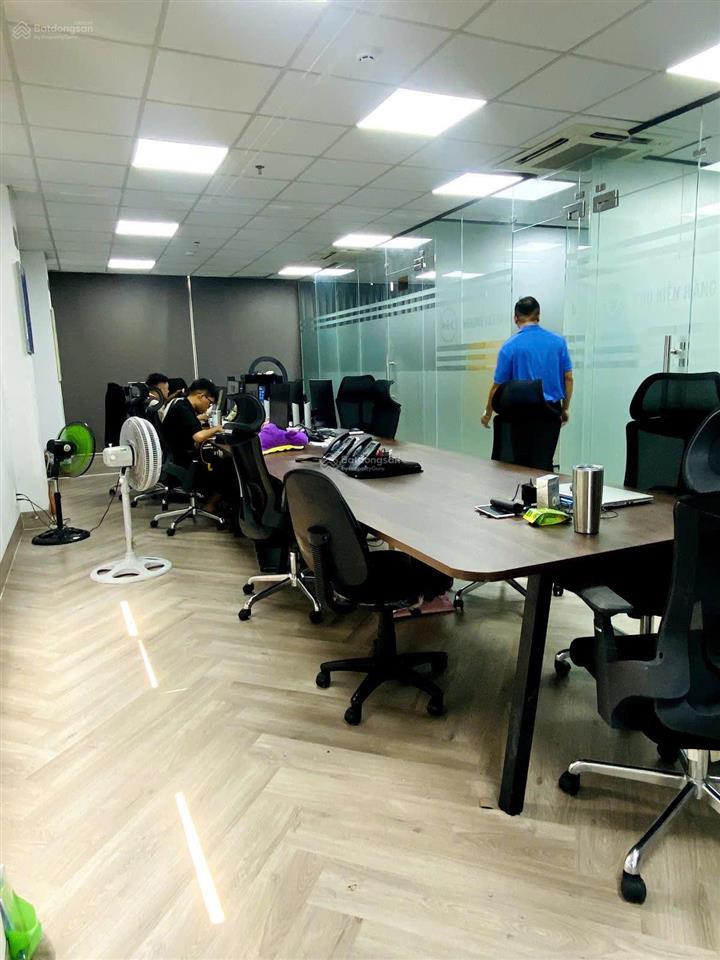 Cho thuê nhà mới tại 436b/12a đường 3/2  thông ra sư vạn hạnh quận 10
