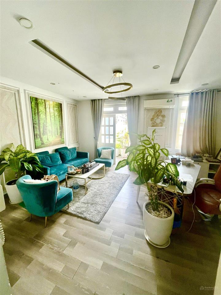 Cho thuê biệt thự nguyễn văn thủ  dtsd 500m2, quận 1