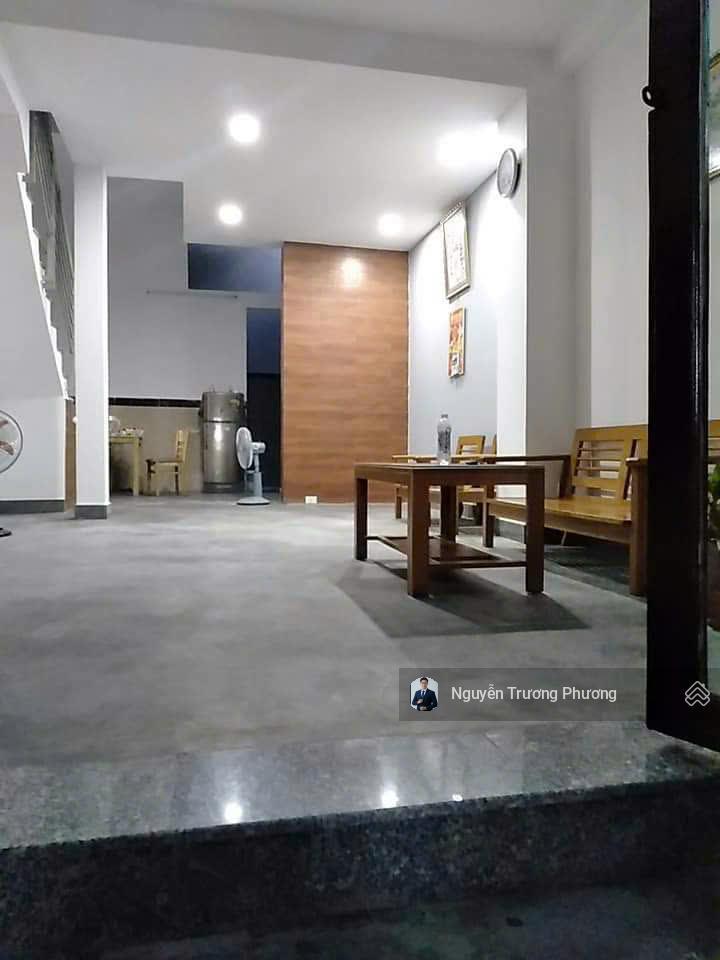 100,3m2 (4,5x22,3) đất có sẵn nhà kiên cố, bán giá đất thu hồi vốn làm ăn, sát bờ bao sông sài gòn