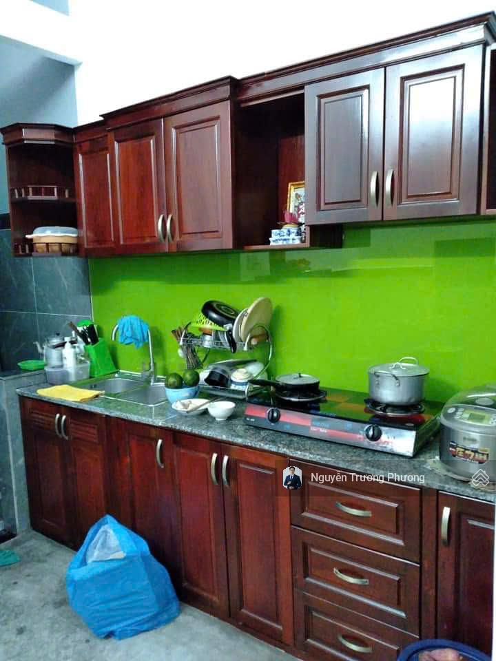 100,3m2 (4,5x22,3) đất có sẵn nhà kiên cố, bán giá đất thu hồi vốn làm ăn, sát bờ bao sông sài gòn