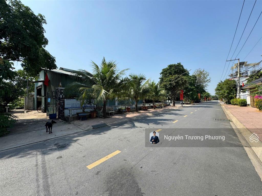 Hàng hiếm đất vĩnh phú 23 gần ql13 270m² ngang 14m tặng kho có sẵn, điện 3 pha, đang cho thuê