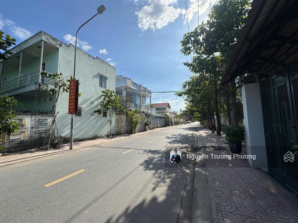 Hàng hiếm đất vĩnh phú 23 gần ql13 270m² ngang 14m tặng kho có sẵn, điện 3 pha, đang cho thuê