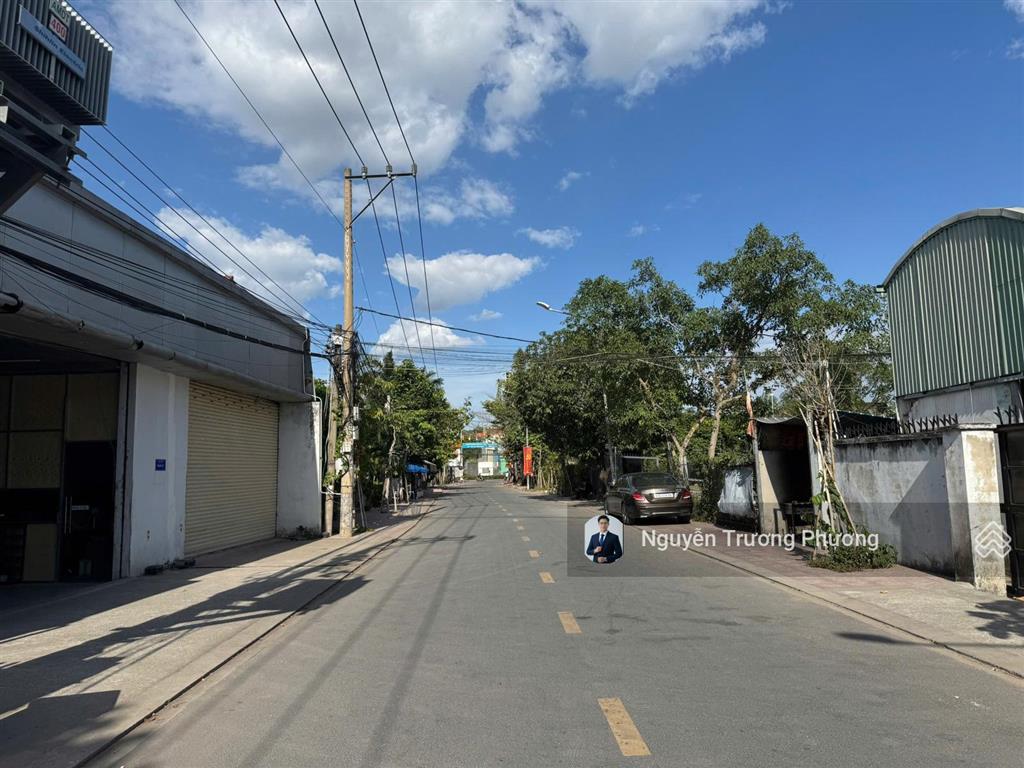 Hàng hiếm đất vĩnh phú 23 gần ql13 270m² ngang 14m tặng kho có sẵn, điện 3 pha, đang cho thuê