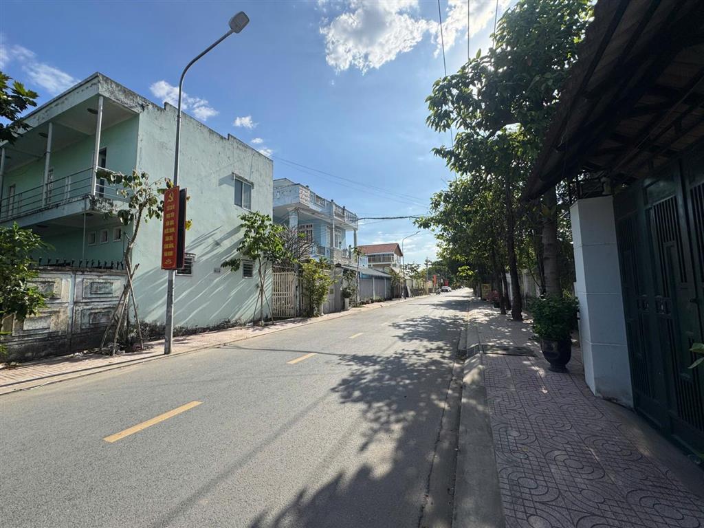 Lô đất góc 2 mt đường vĩnh phú 23 sát ql13 thông đê bao sông sg  khu resort an lâm & a&t riverside