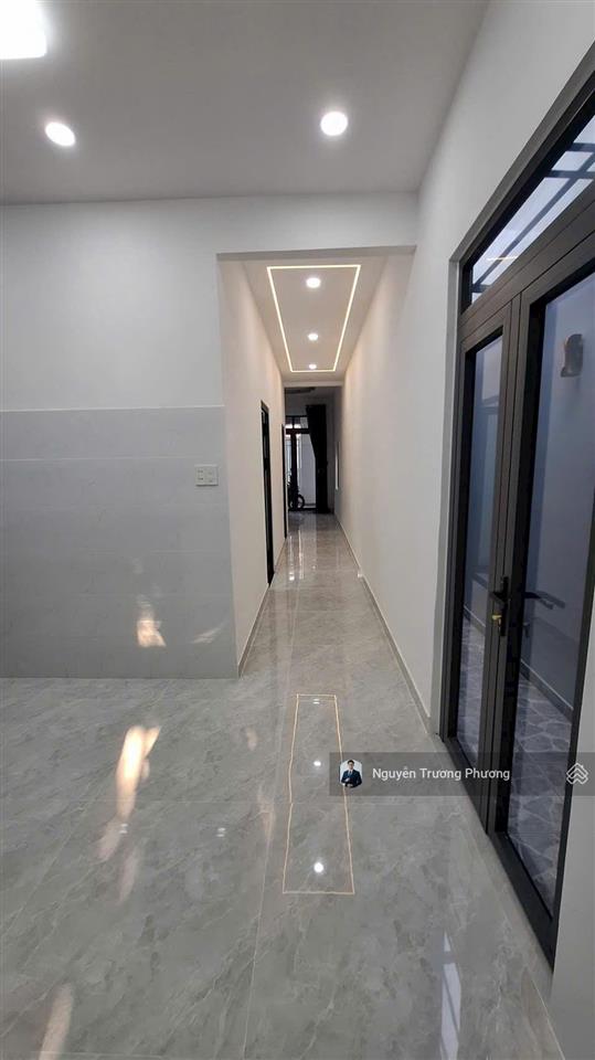 Nhà mới sát q12, thủ đức phường vĩnh phú cũ 5x19,5m full nội thất xịn 2pn xách vali vào ở ngay