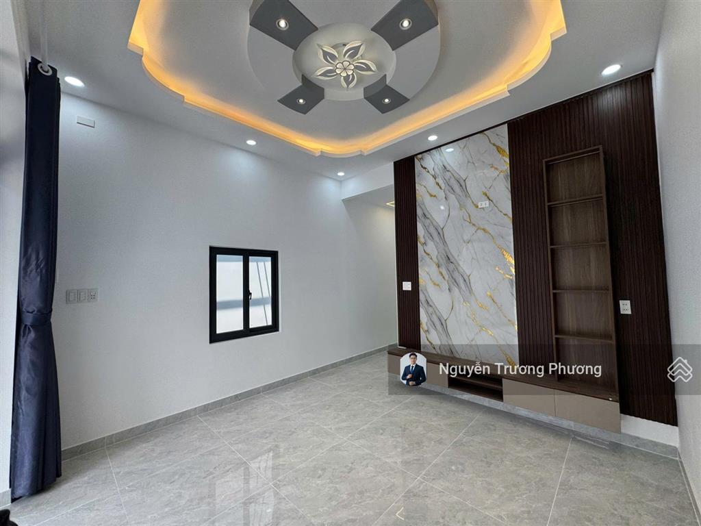 Nhà mới sát q12, thủ đức phường vĩnh phú cũ 5x19,5m full nội thất xịn 2pn xách vali vào ở ngay