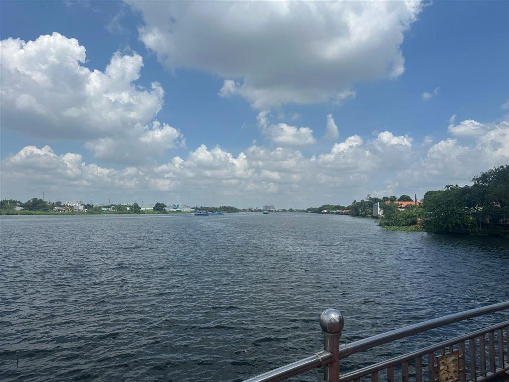 200m2 (10,28x19,3m) đất cách đê bao sông sg 50m  view kênh đường lớn 6m giá đầu tư  sổ hồng riêng