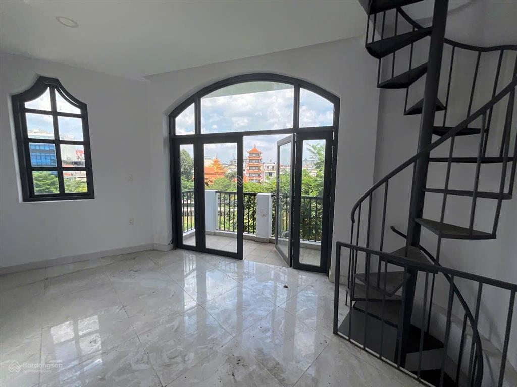 Siêu phẩm cực hiếm mặt tiền kinh doanh q. 1 6 tầng giá chỉ 15 tỷ tl