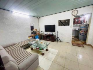 Nhà 30m2 x 1,5 tầng giá 1.39 tỷ sđcc lê thánh tông