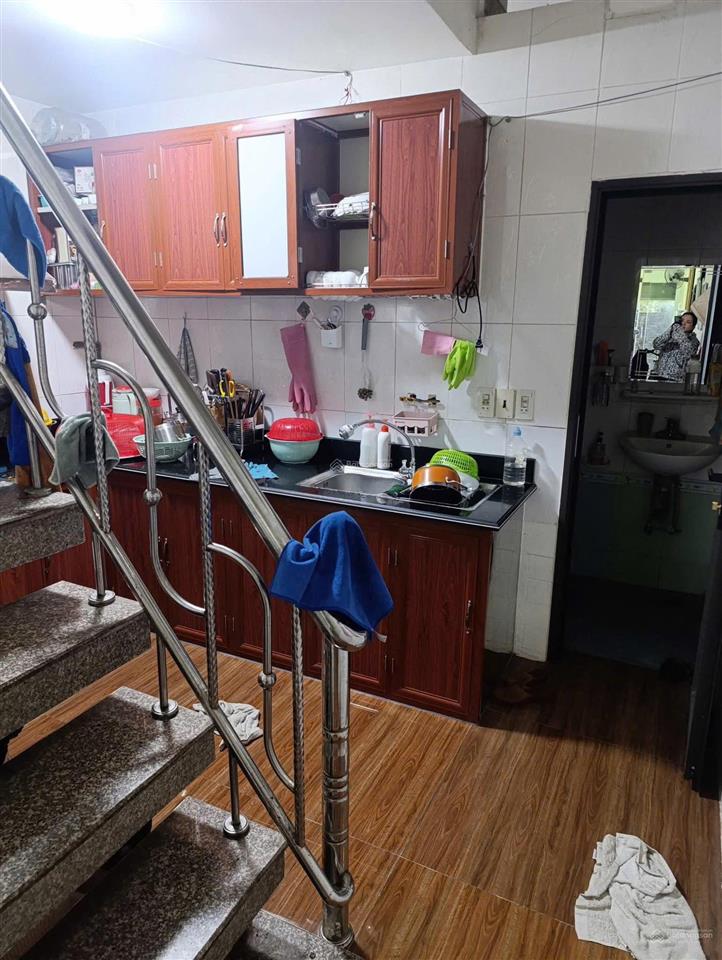 Bán nhà ngõ 106 lê lai 46,5m2 x 2,5 tầng vị trí kinh doanh giá 2,5 tỷ