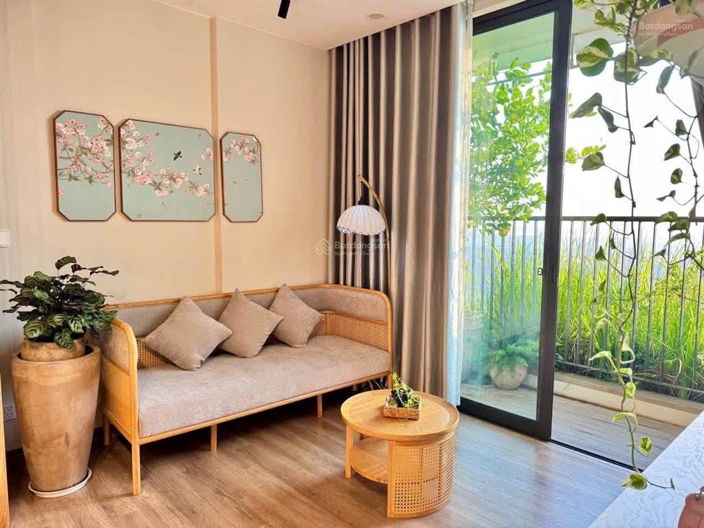 Giảm giá bán nhanh căn 2pn, 60m2 đủ đồ toà onsen ecopark