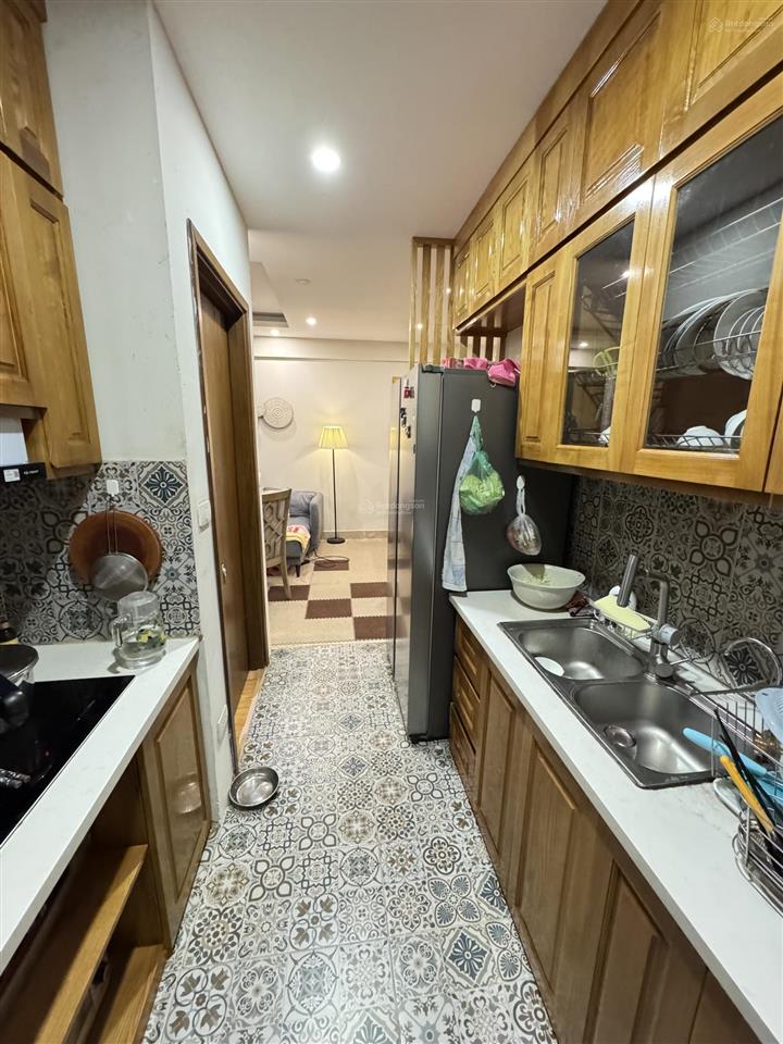 Chính chủ bán căn hộ 2 ngủ khu gelexia tam trinh.80m2 tặng full nội thất giá chỉ hơn 6 tỷ